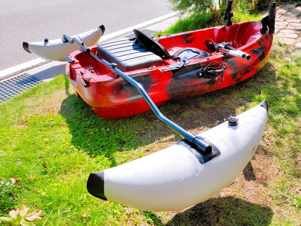 ディスカバリーコンパクトカヤックの評判は嘘】浸水の実態はどう