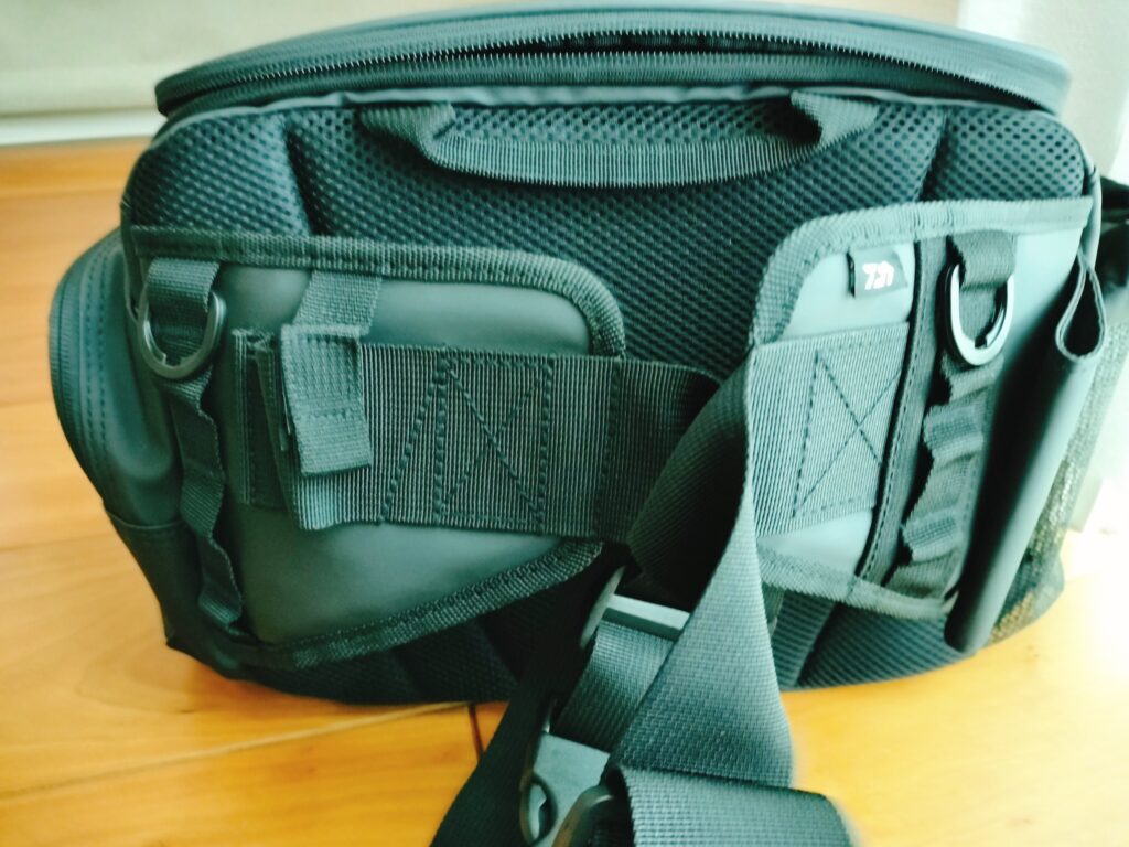 ダイワヒップバッグ